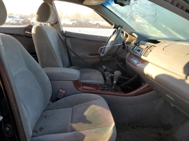 Photo 6 VIN: 4T1BE32K82U077281 - TOYOTA CAMRY LE 