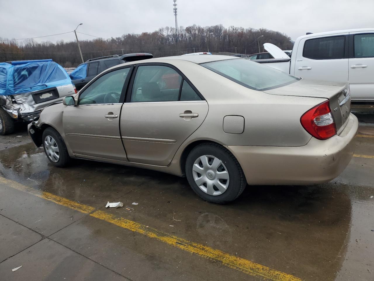 Photo 1 VIN: 4T1BE32K82U552833 - TOYOTA CAMRY 