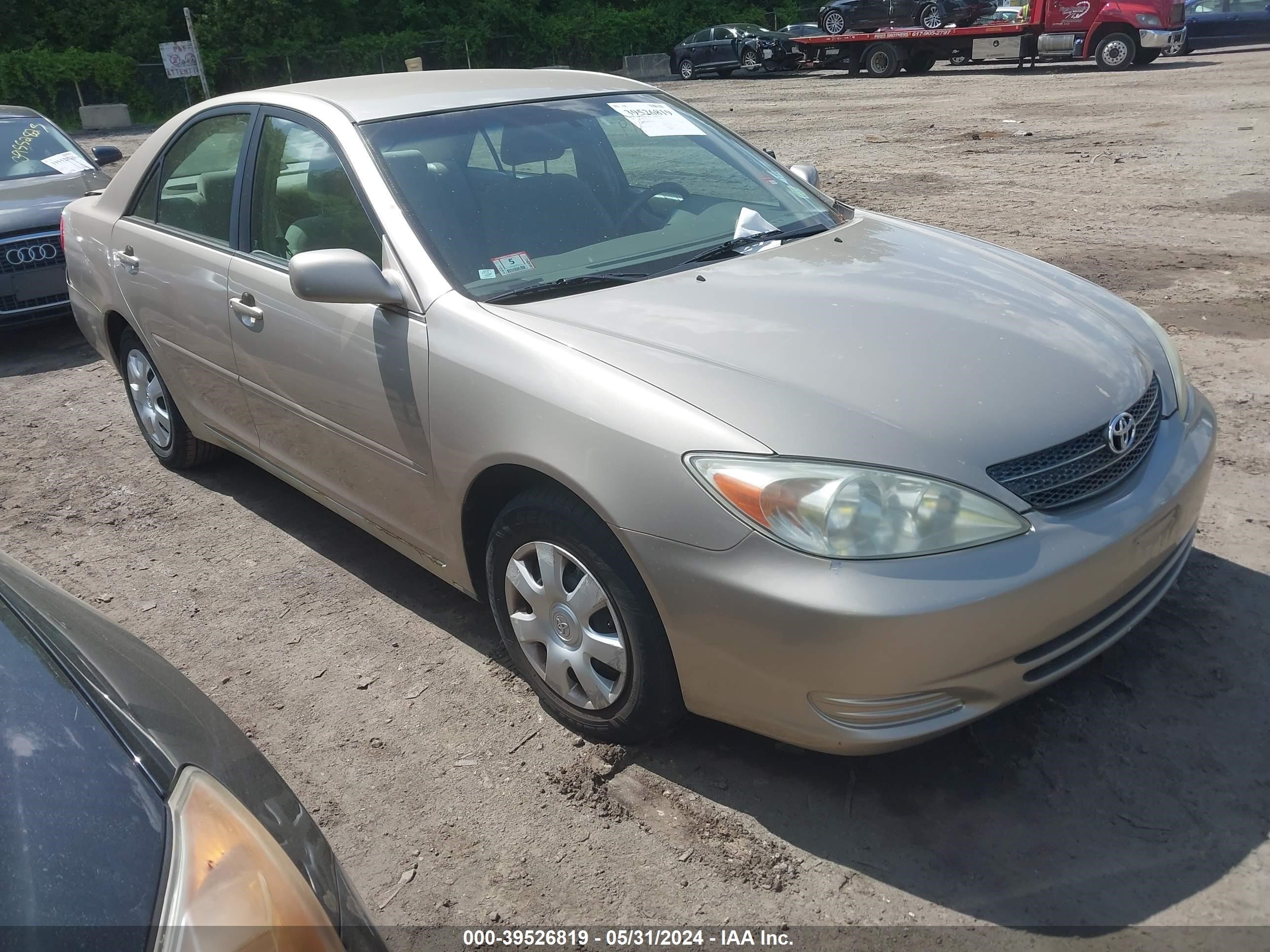 Photo 0 VIN: 4T1BE32K82U598193 - TOYOTA CAMRY 