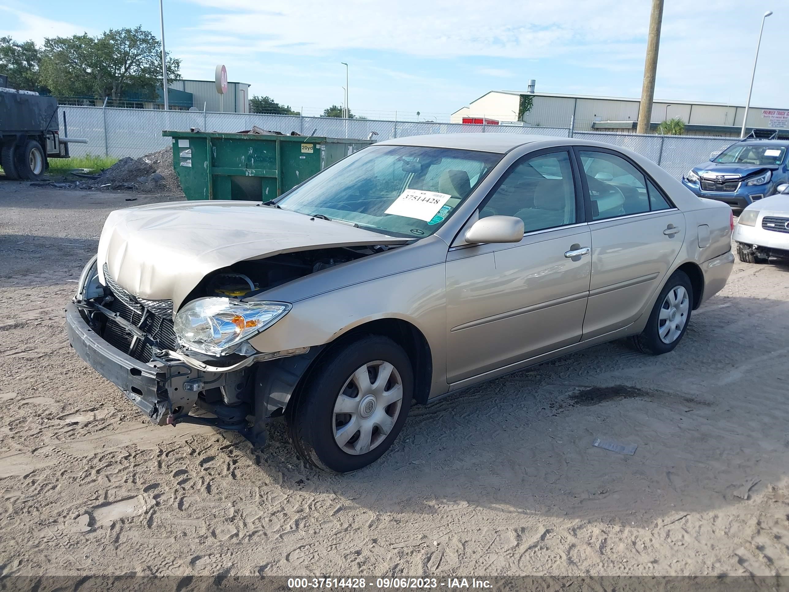 Photo 1 VIN: 4T1BE32K83U218576 - TOYOTA CAMRY 