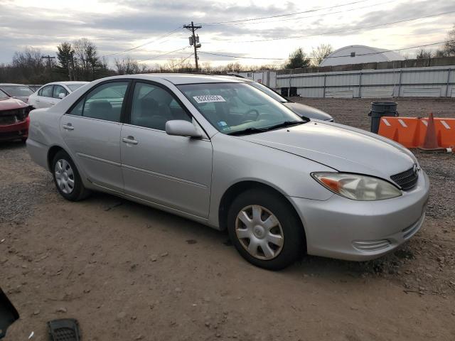 Photo 3 VIN: 4T1BE32K83U645806 - TOYOTA CAMRY LE 