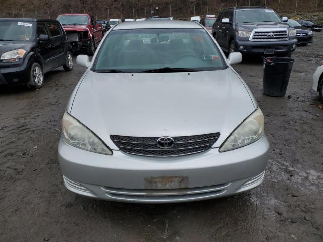 Photo 4 VIN: 4T1BE32K83U730631 - TOYOTA CAMRY 