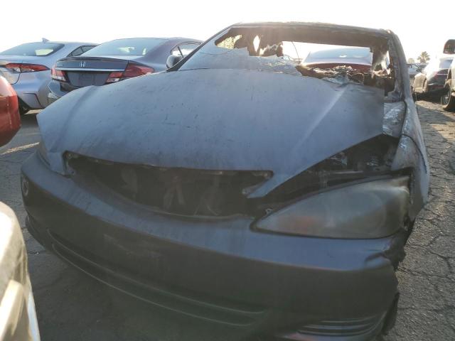 Photo 4 VIN: 4T1BE32K83U758199 - TOYOTA CAMRY 