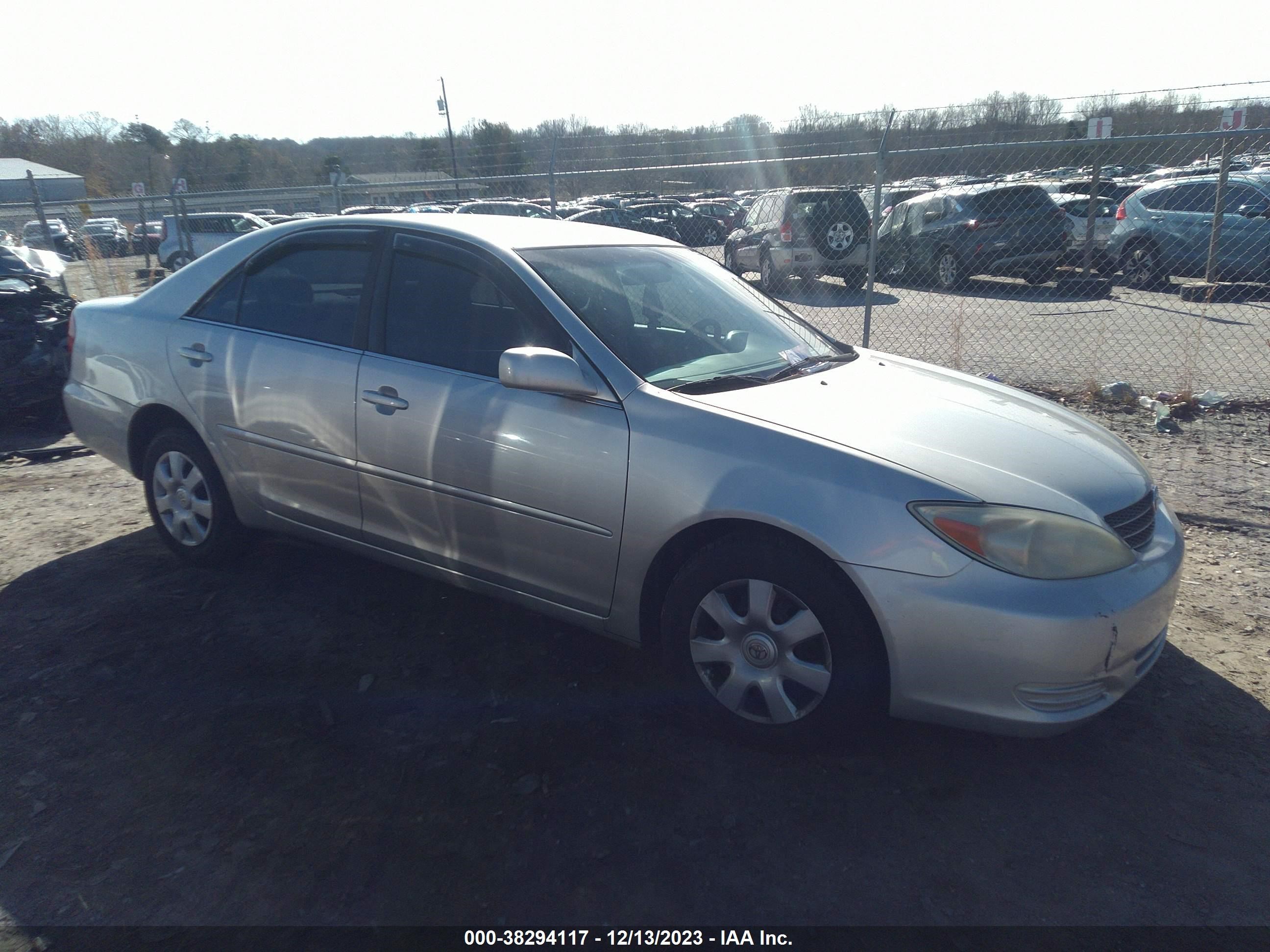 Photo 0 VIN: 4T1BE32K84U271876 - TOYOTA CAMRY 