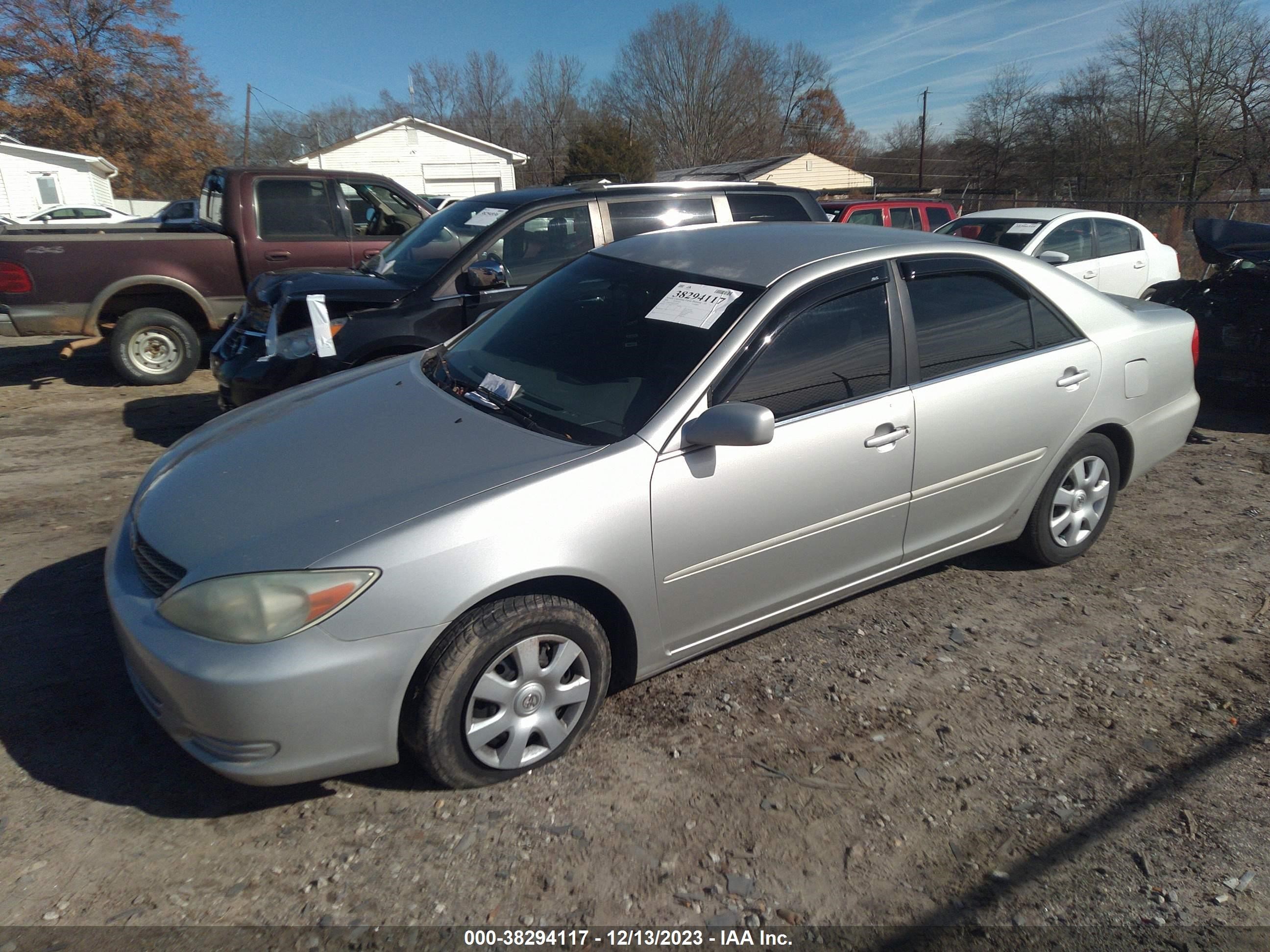 Photo 1 VIN: 4T1BE32K84U271876 - TOYOTA CAMRY 