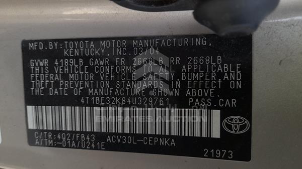 Photo 2 VIN: 4T1BE32K84U329761 - TOYOTA CAMRY 