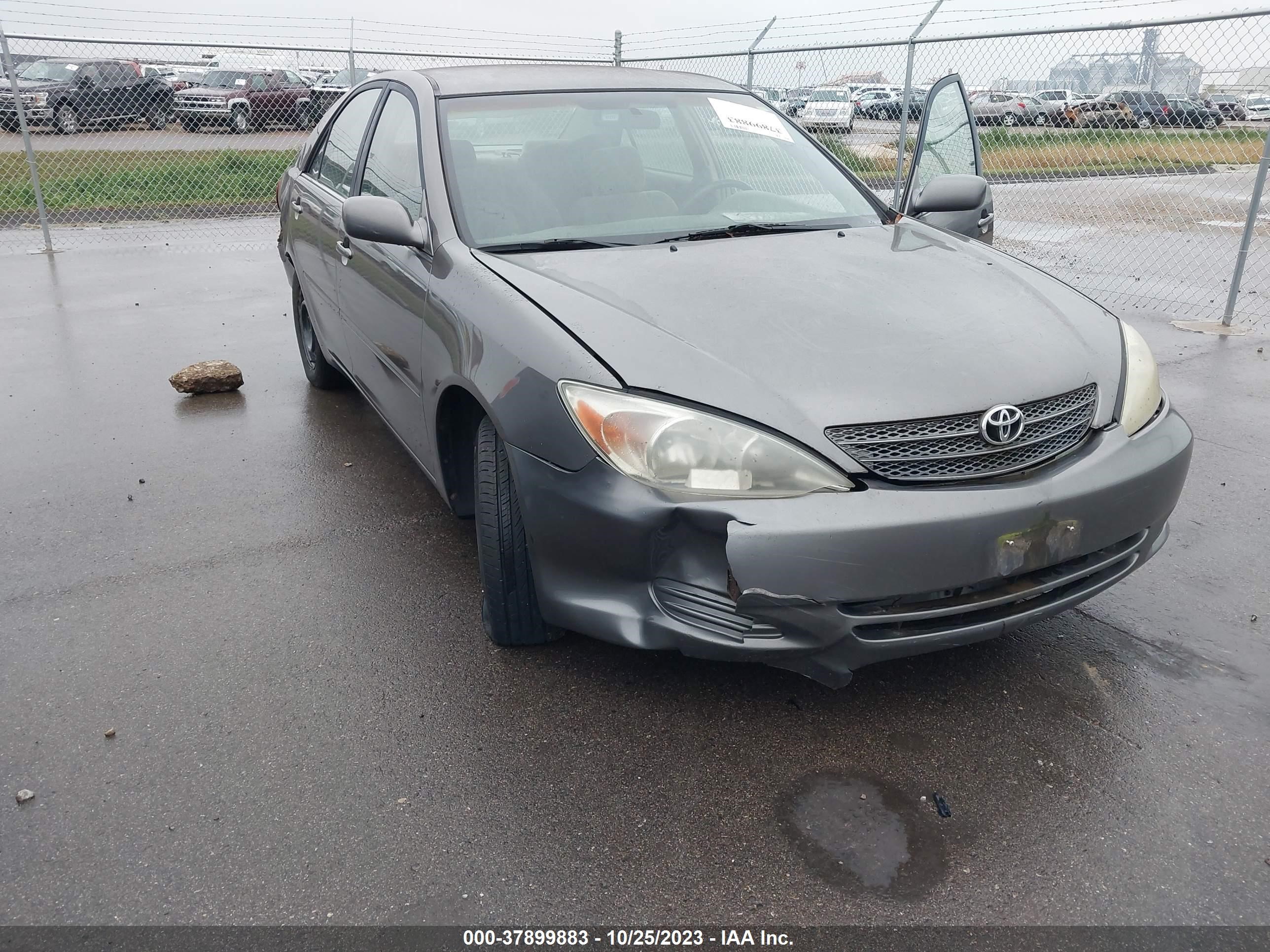 Photo 5 VIN: 4T1BE32K84U801621 - TOYOTA CAMRY 