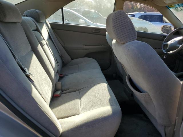 Photo 9 VIN: 4T1BE32K84U872947 - TOYOTA CAMRY LE 