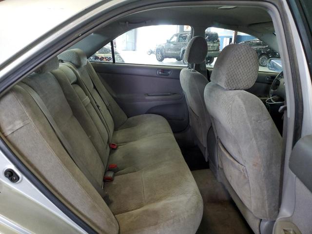 Photo 9 VIN: 4T1BE32K84U878618 - TOYOTA CAMRY 