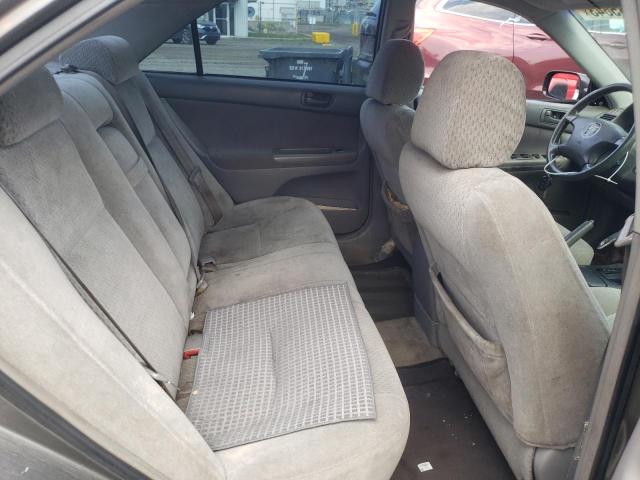 Photo 9 VIN: 4T1BE32K84U890736 - TOYOTA CAMRY 