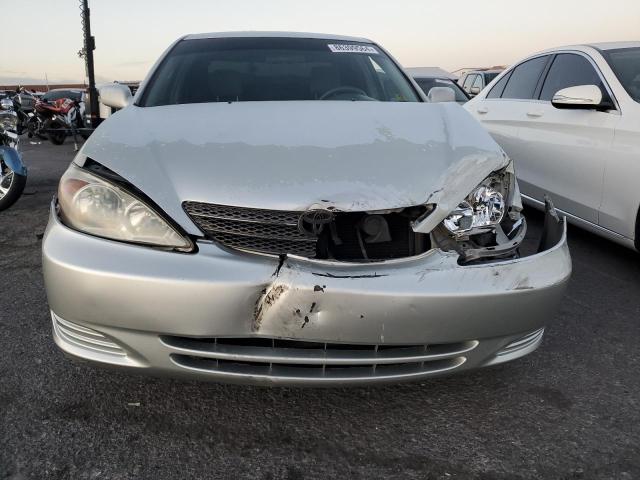 Photo 4 VIN: 4T1BE32K84U915716 - TOYOTA CAMRY LE 