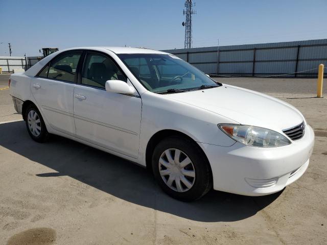 Photo 3 VIN: 4T1BE32K85U017408 - TOYOTA CAMRY 