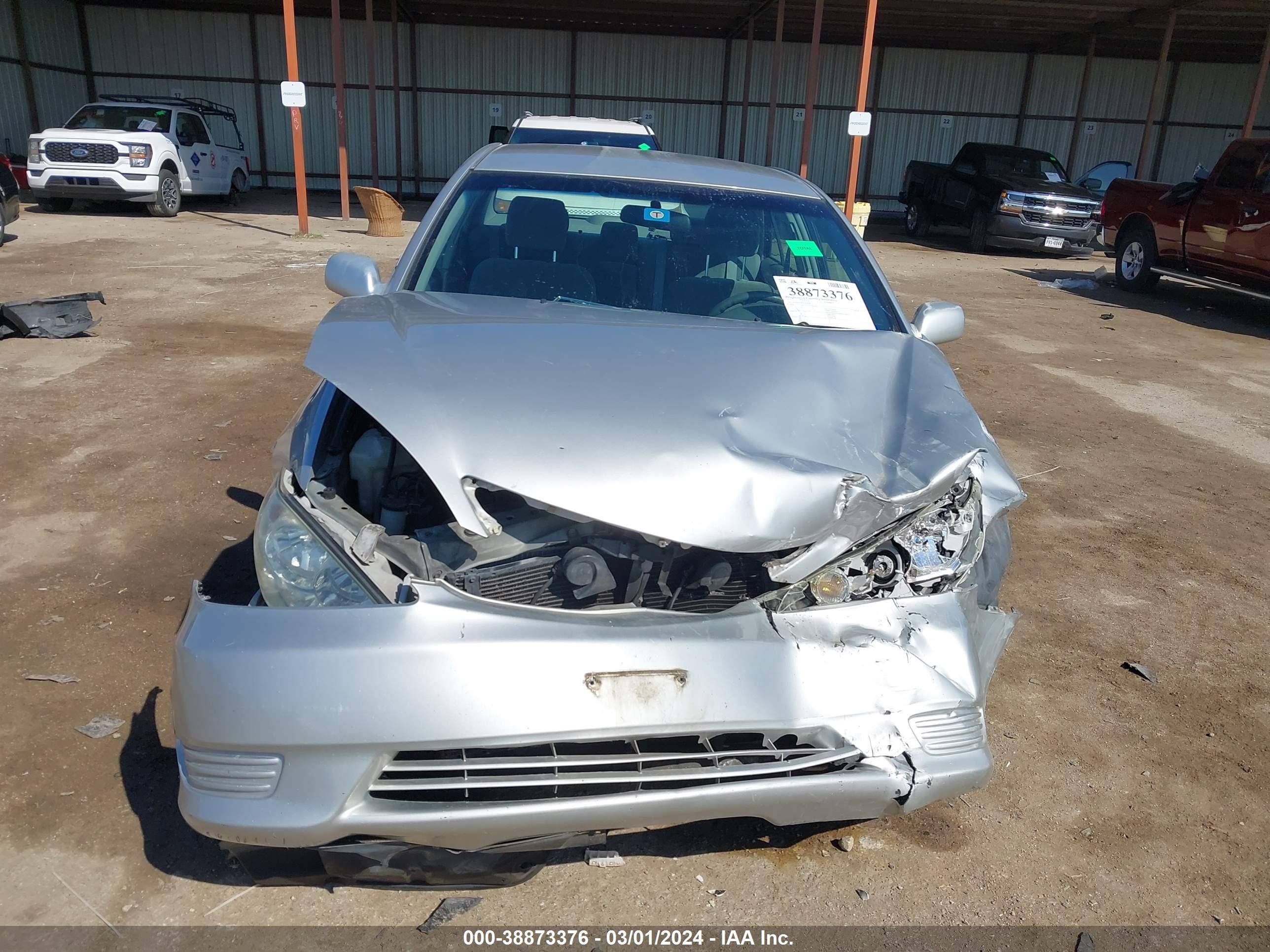 Photo 5 VIN: 4T1BE32K85U032958 - TOYOTA CAMRY 