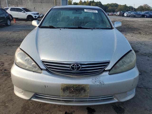 Photo 4 VIN: 4T1BE32K85U064888 - TOYOTA CAMRY LE 