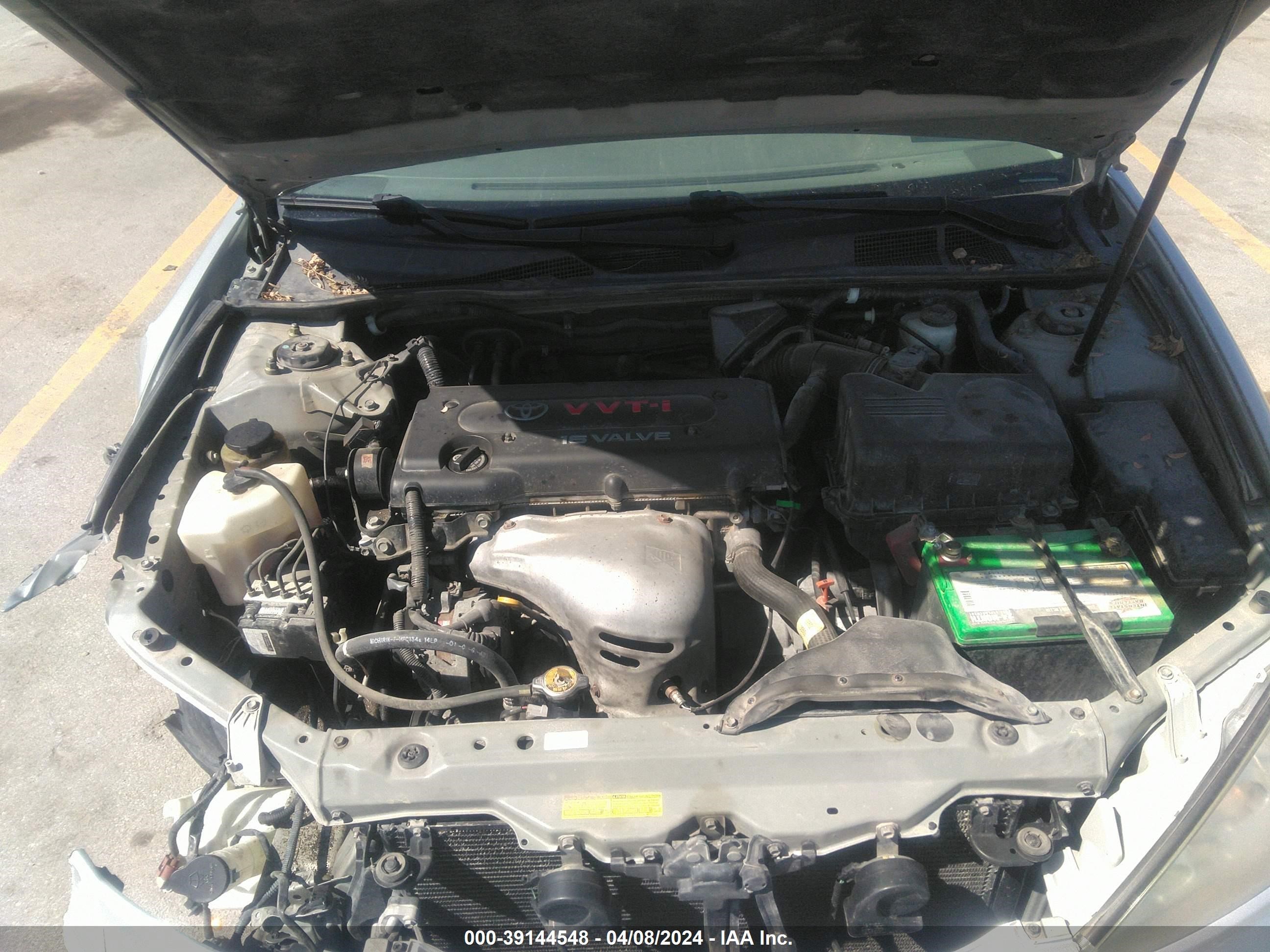 Photo 9 VIN: 4T1BE32K85U070822 - TOYOTA CAMRY 