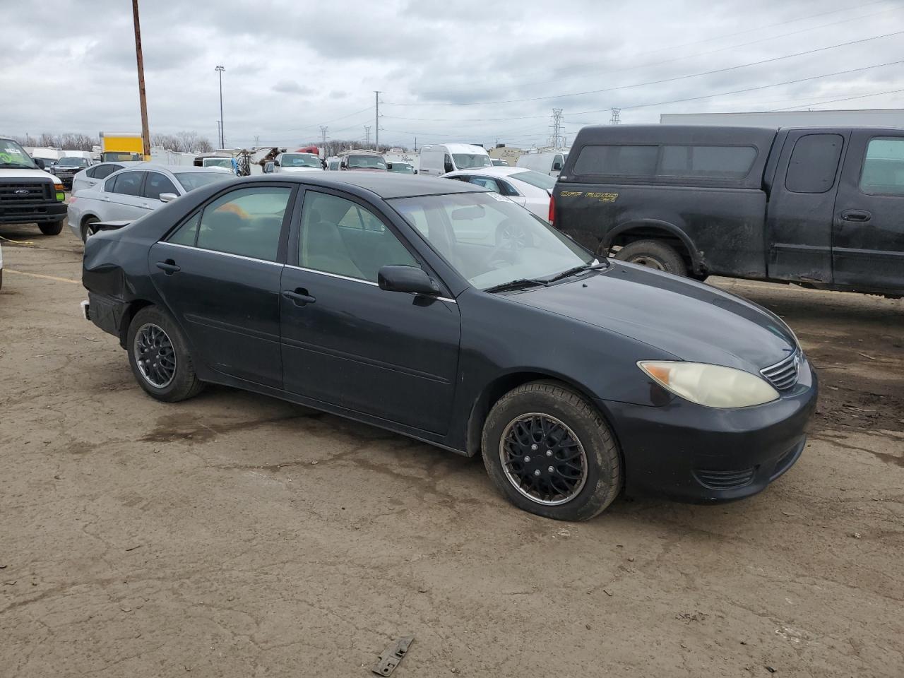 Photo 3 VIN: 4T1BE32K85U421714 - TOYOTA CAMRY 