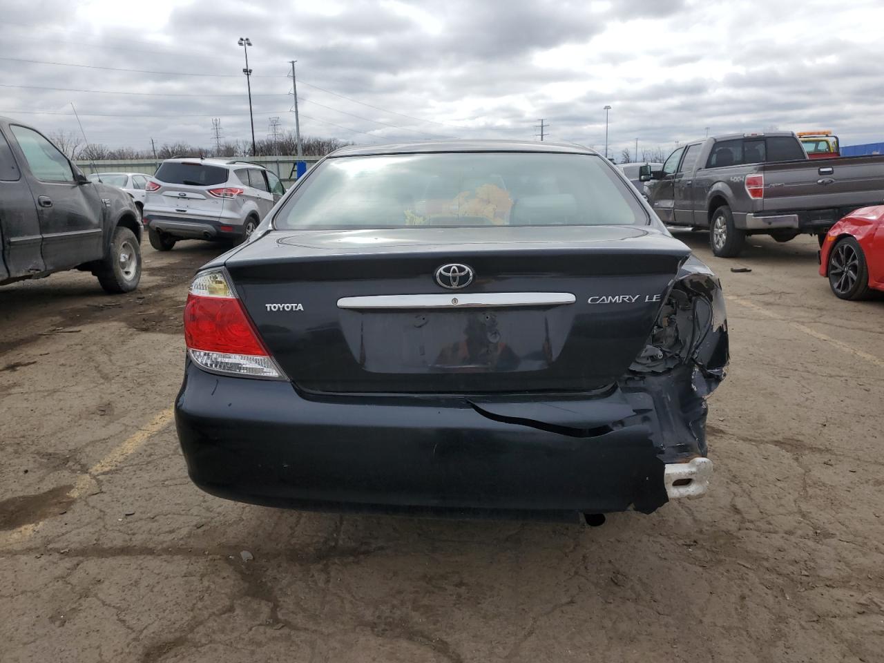 Photo 5 VIN: 4T1BE32K85U421714 - TOYOTA CAMRY 