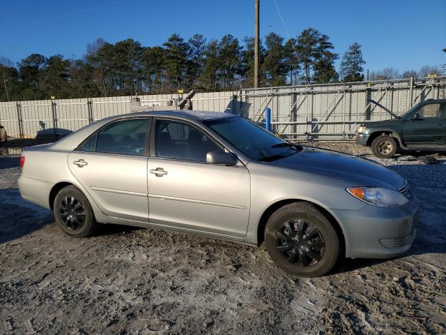 Photo 3 VIN: 4T1BE32K85U550861 - TOYOTA CAMRY 