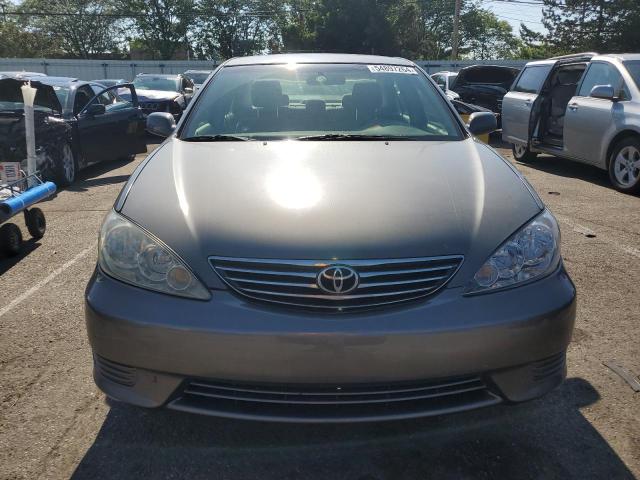 Photo 4 VIN: 4T1BE32K85U587425 - TOYOTA CAMRY 