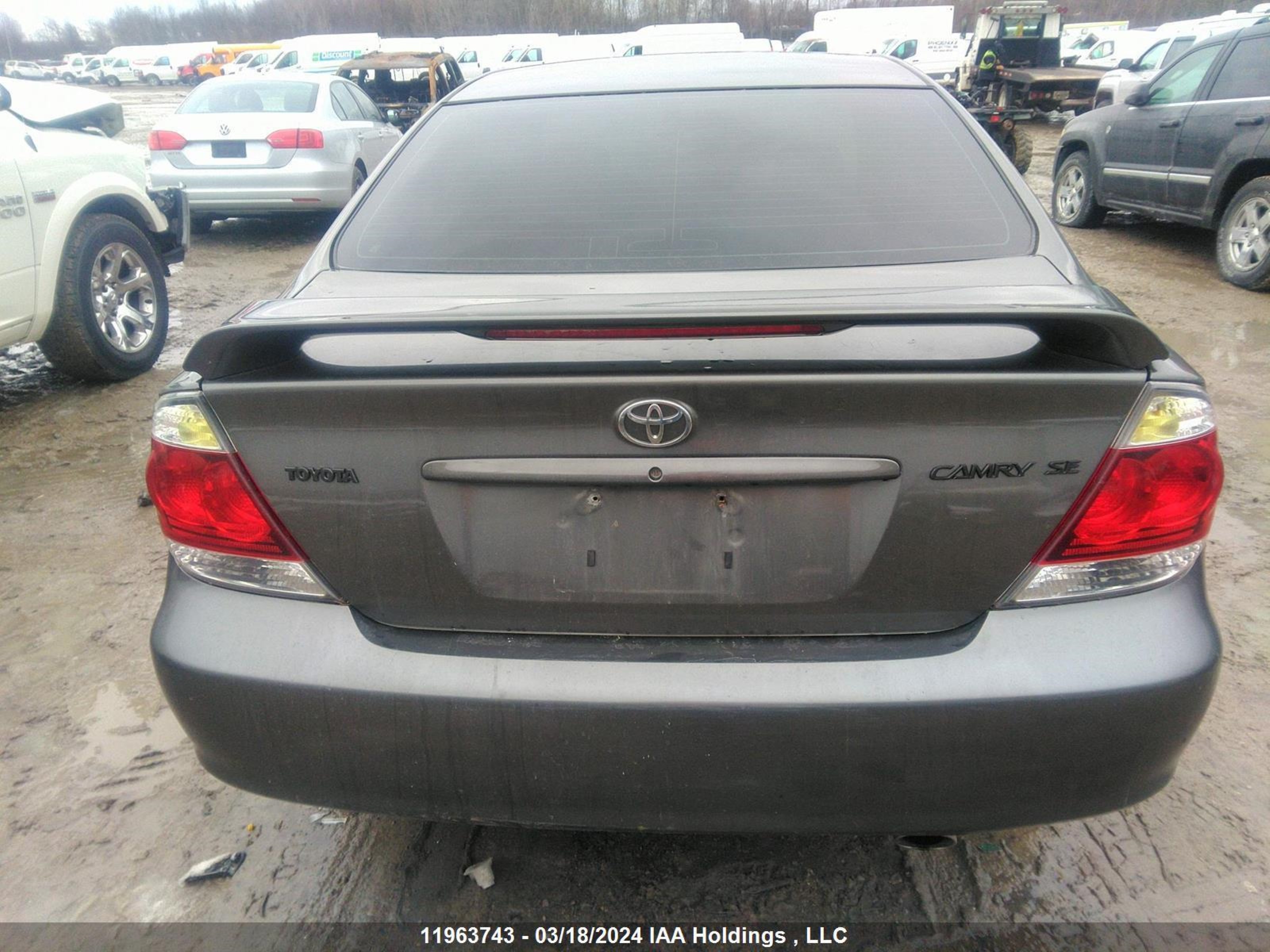 Photo 15 VIN: 4T1BE32K85U594178 - TOYOTA CAMRY 