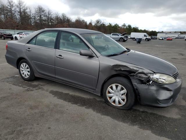 Photo 3 VIN: 4T1BE32K85U633934 - TOYOTA CAMRY LE 