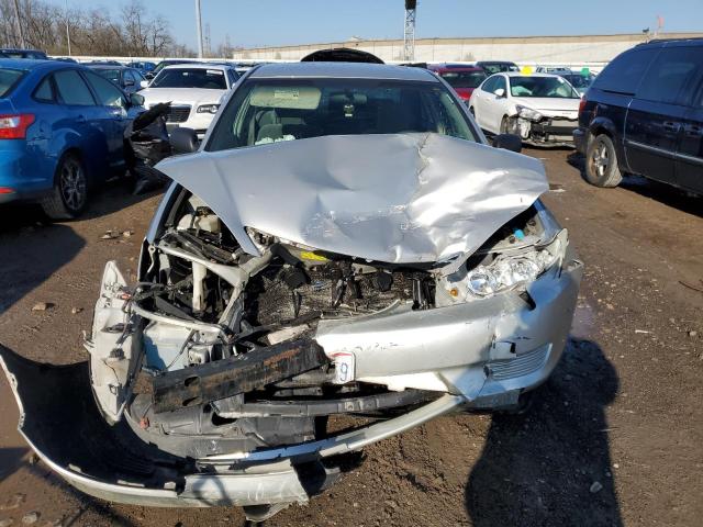 Photo 4 VIN: 4T1BE32K85U640348 - TOYOTA CAMRY 