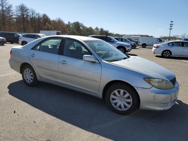 Photo 3 VIN: 4T1BE32K85U948684 - TOYOTA CAMRY 