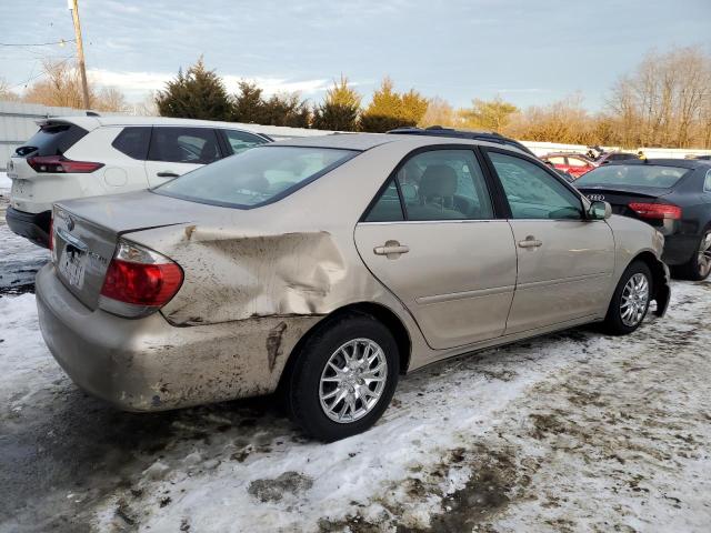 Photo 2 VIN: 4T1BE32K85U977389 - TOYOTA CAMRY 