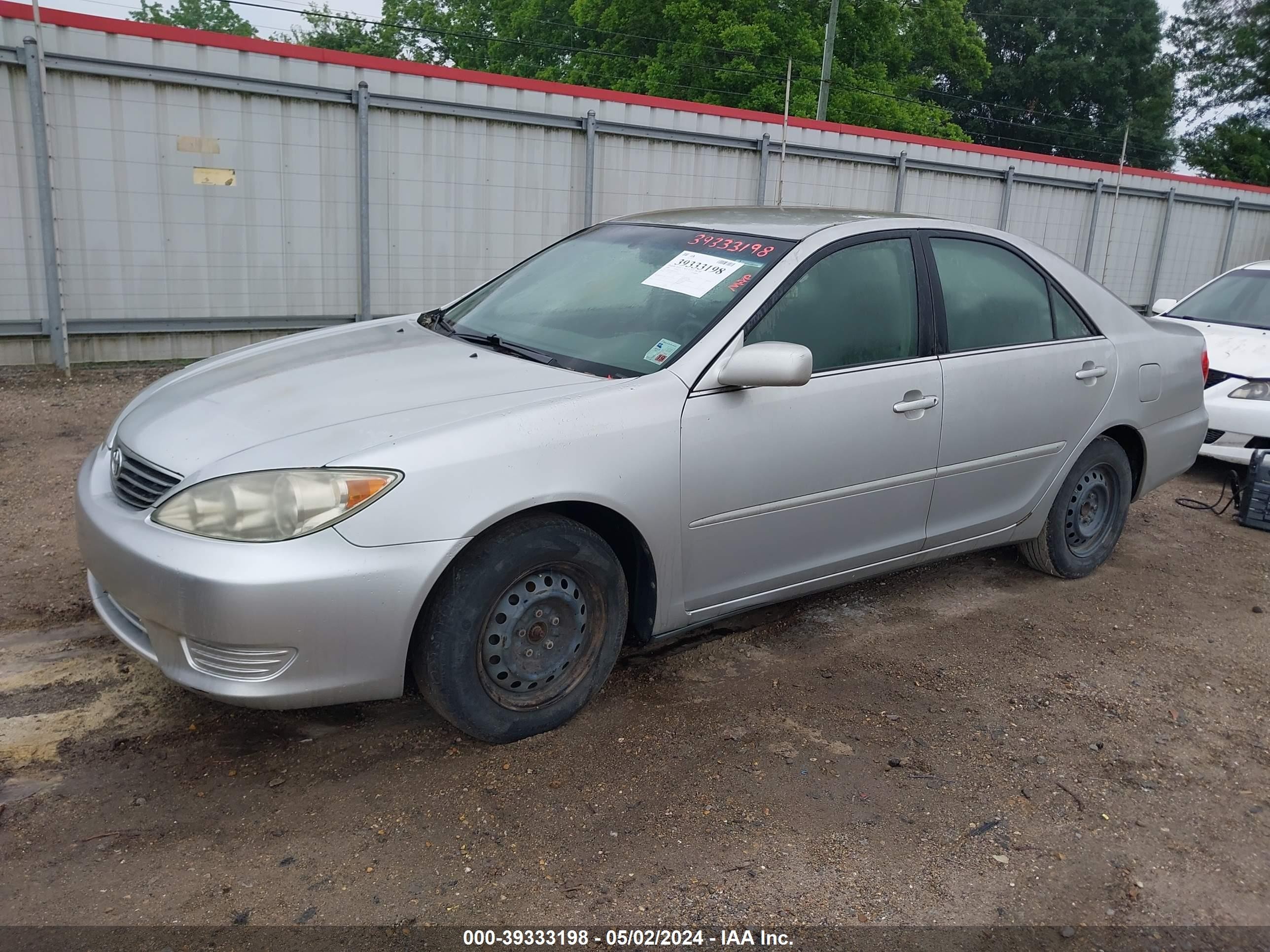 Photo 1 VIN: 4T1BE32K86U120152 - TOYOTA CAMRY 