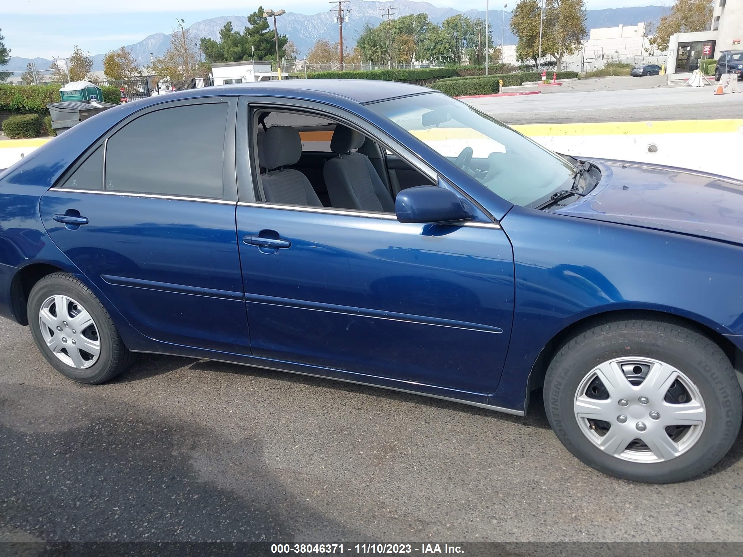 Photo 13 VIN: 4T1BE32K86U123391 - TOYOTA CAMRY 