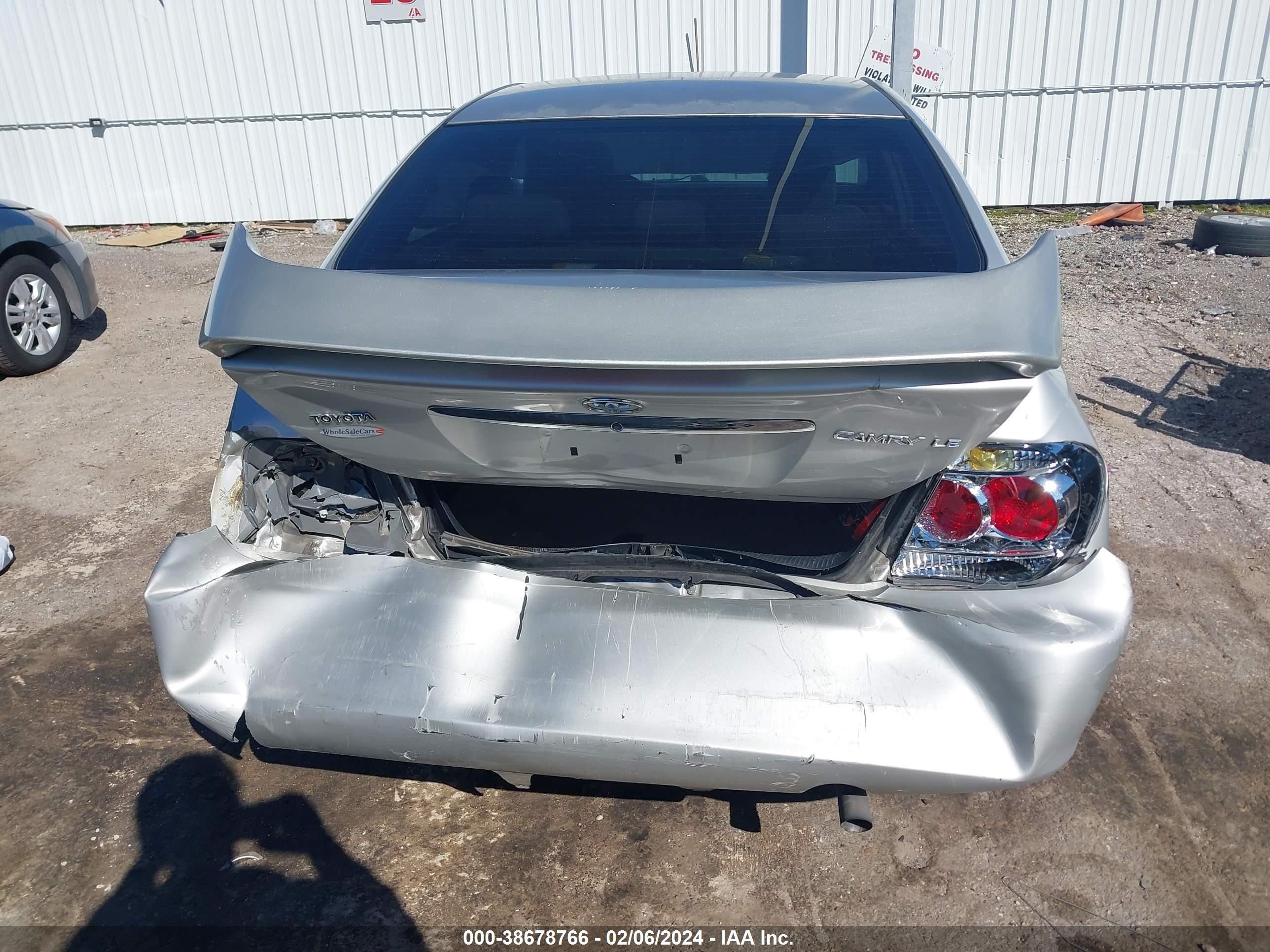 Photo 16 VIN: 4T1BE32K86U130244 - TOYOTA CAMRY 