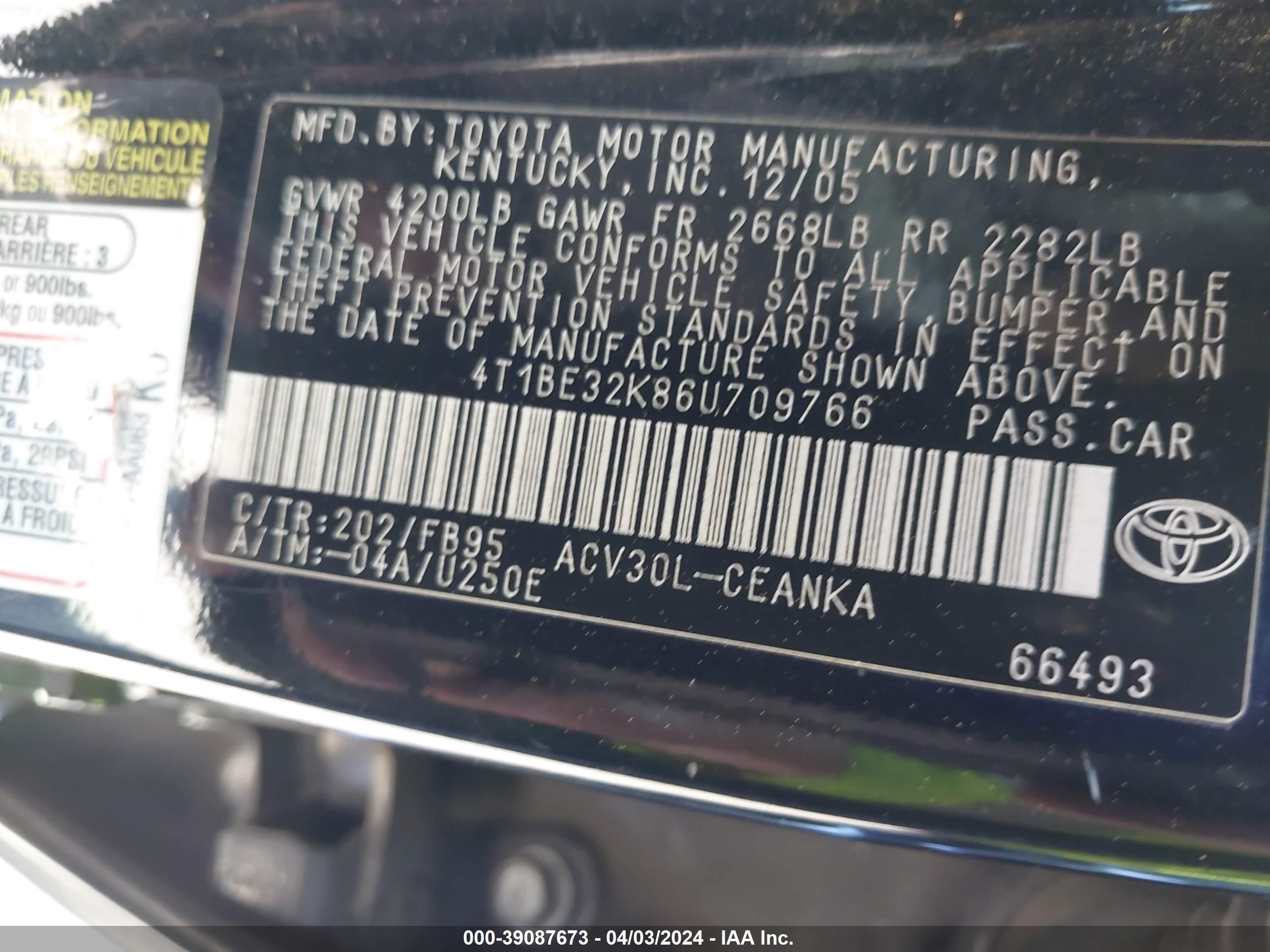 Photo 8 VIN: 4T1BE32K86U709766 - TOYOTA CAMRY 