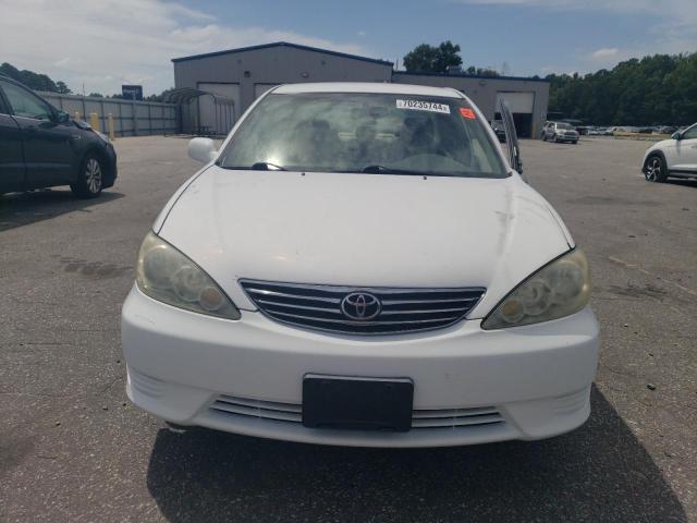 Photo 4 VIN: 4T1BE32K86U748356 - TOYOTA CAMRY LE 