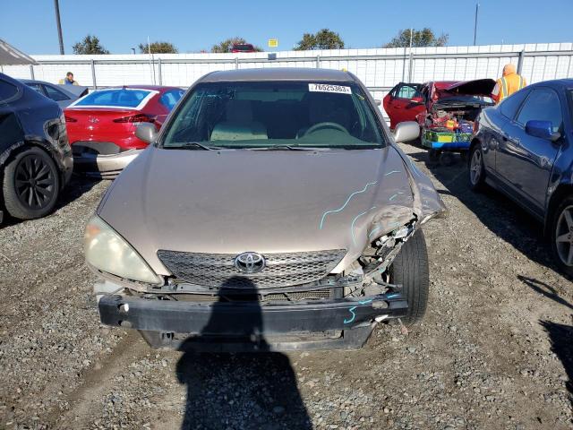 Photo 4 VIN: 4T1BE32K92U070095 - TOYOTA CAMRY 