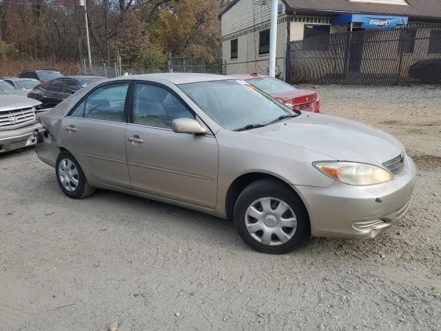 Photo 3 VIN: 4T1BE32K92U520800 - TOYOTA CAMRY LE 