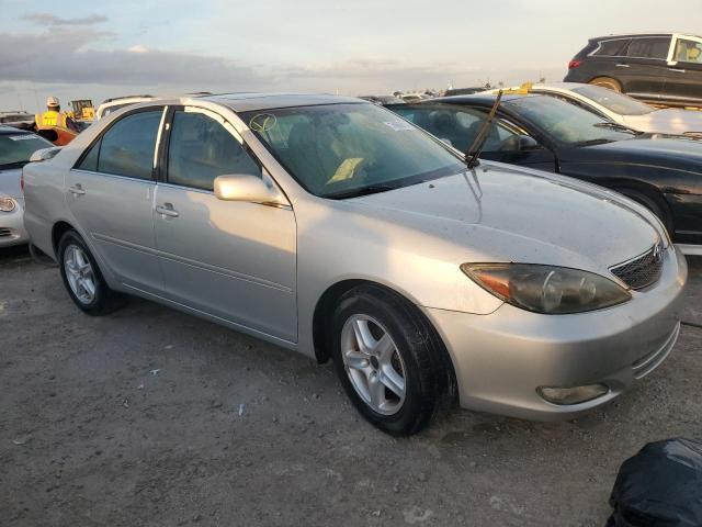 Photo 3 VIN: 4T1BE32K92U554347 - TOYOTA CAMRY LE 