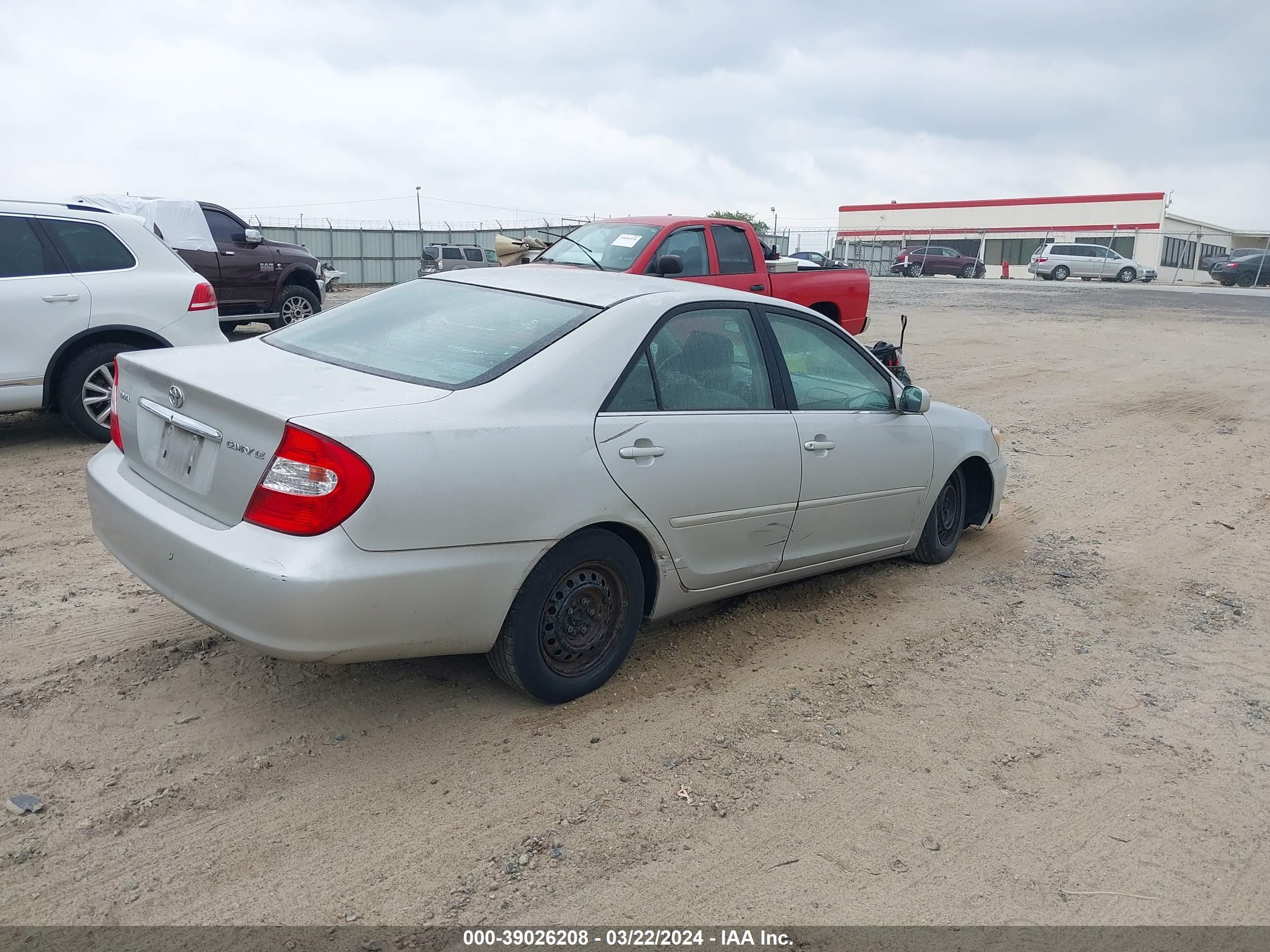 Photo 3 VIN: 4T1BE32K93U699292 - TOYOTA CAMRY 