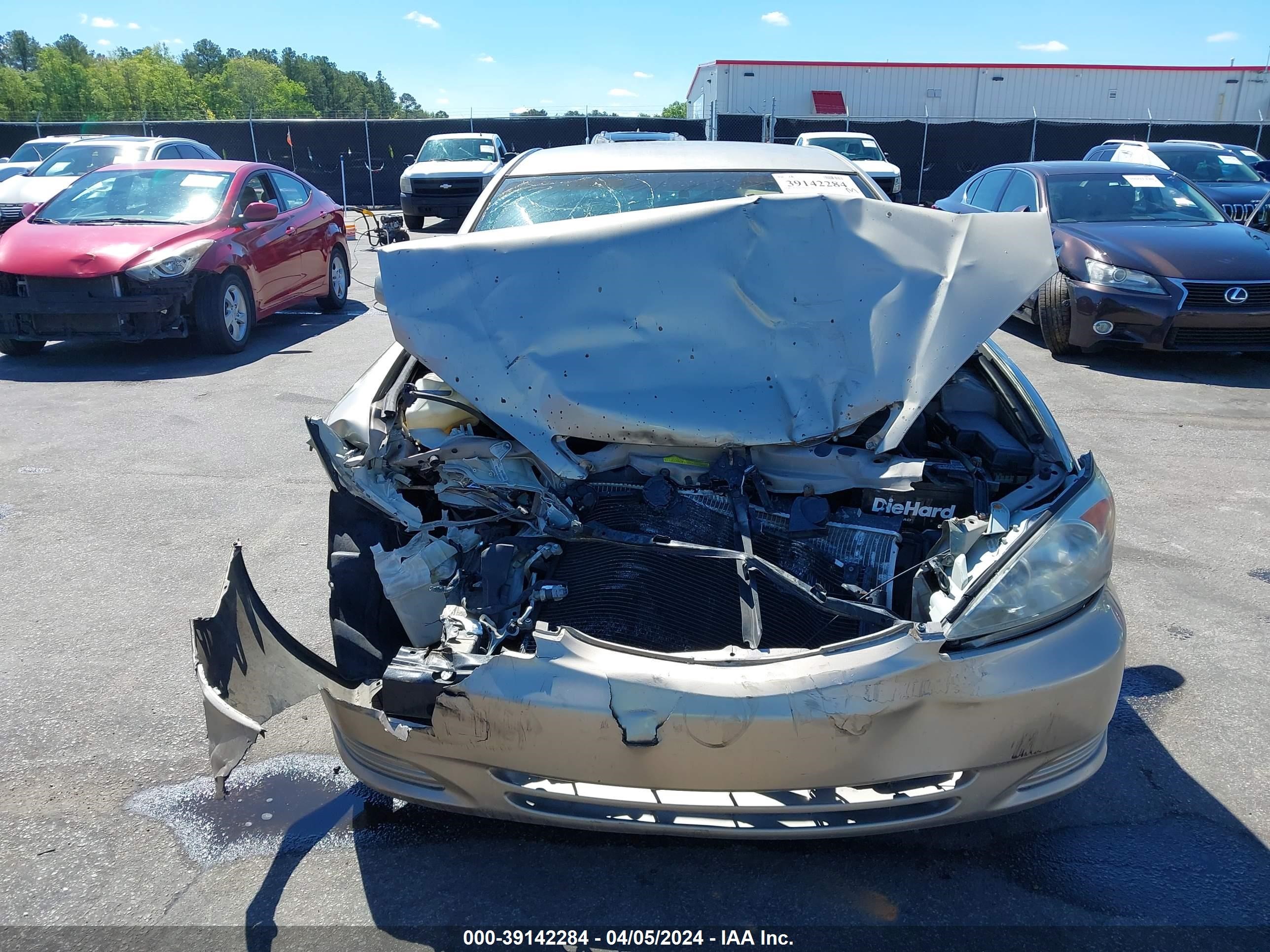 Photo 11 VIN: 4T1BE32K93U736521 - TOYOTA CAMRY 