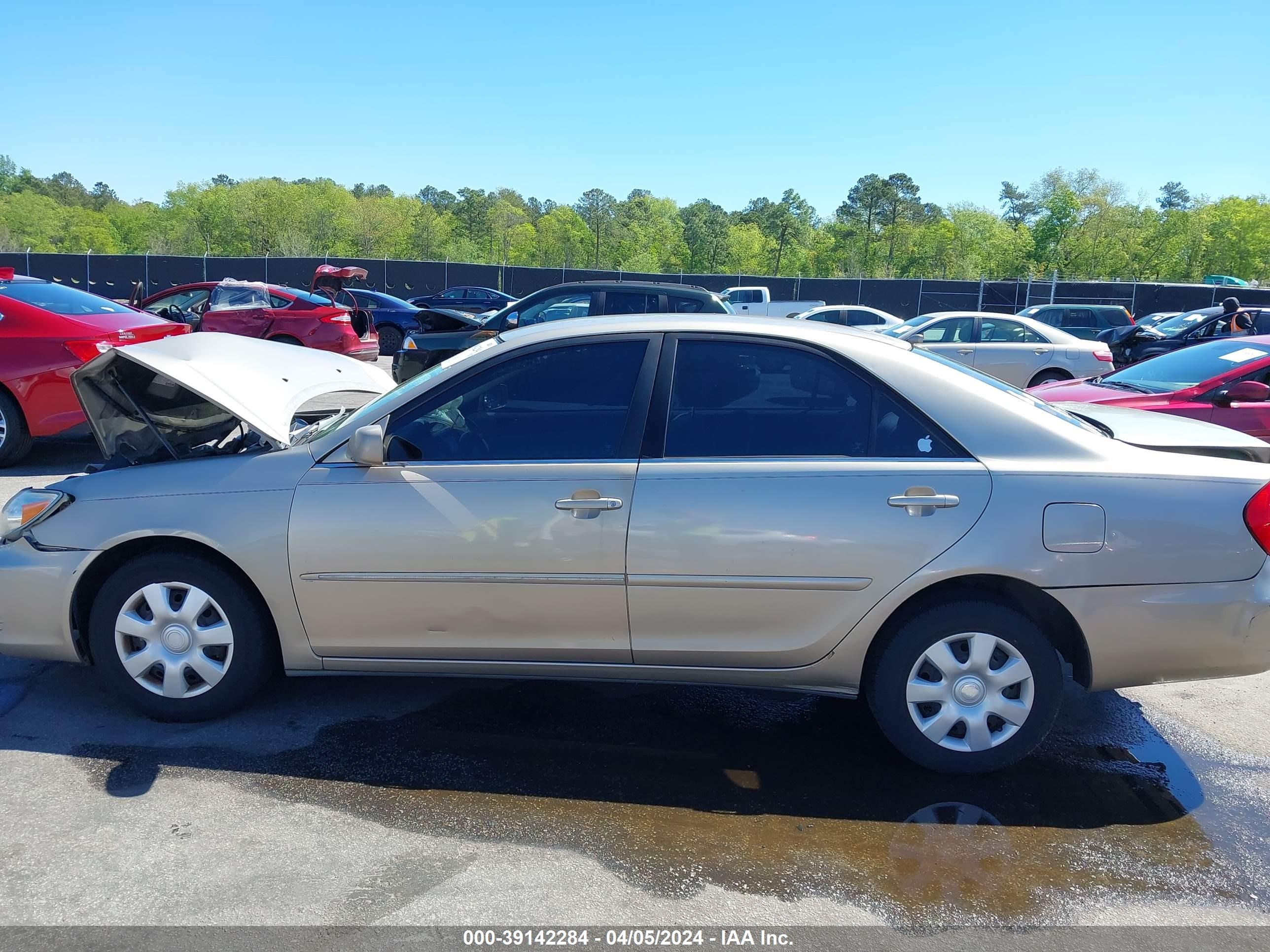 Photo 13 VIN: 4T1BE32K93U736521 - TOYOTA CAMRY 