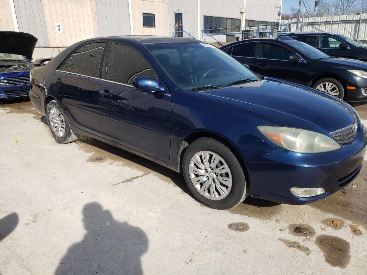 Photo 3 VIN: 4T1BE32K94U290114 - TOYOTA CAMRY 