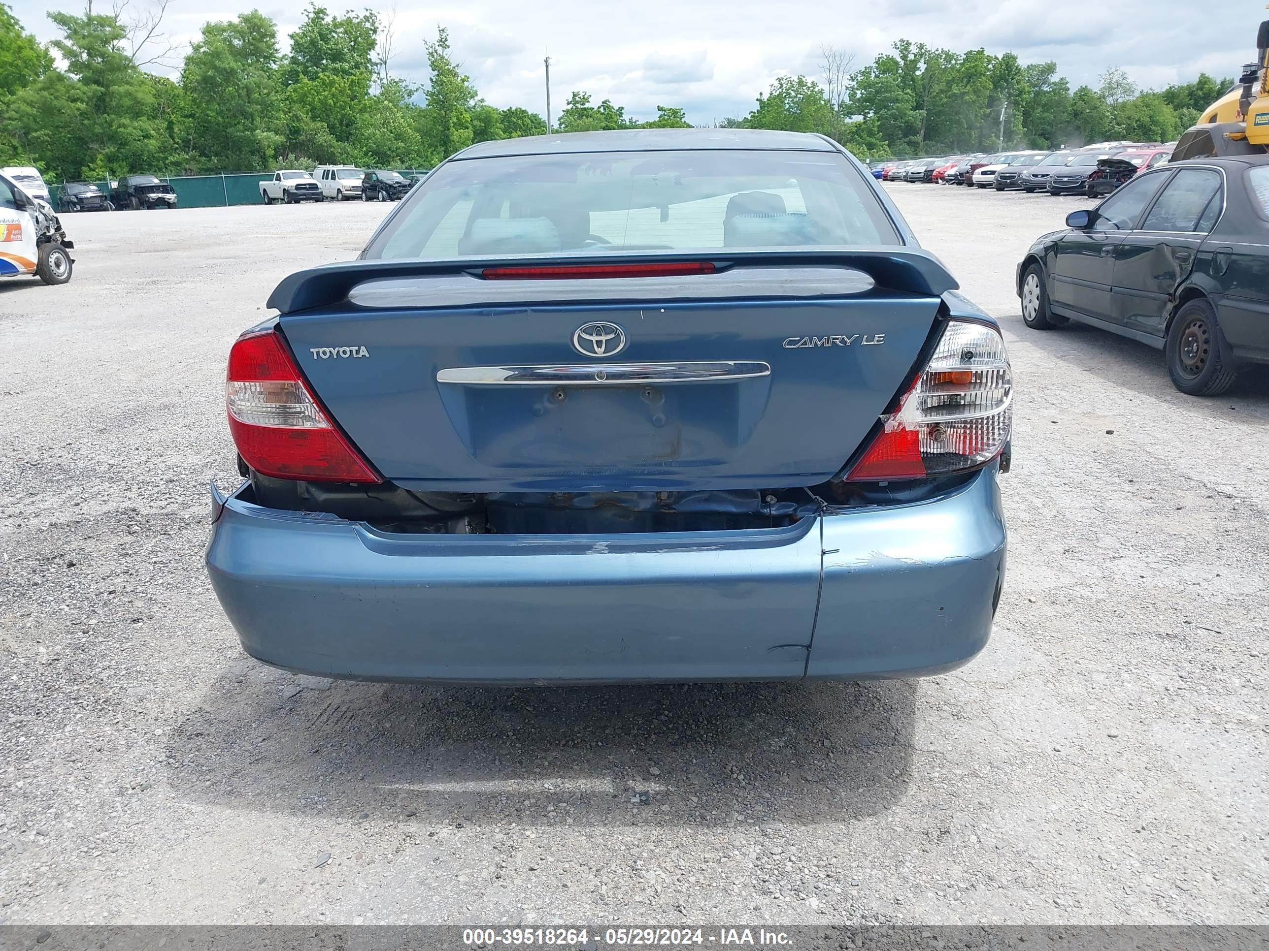 Photo 5 VIN: 4T1BE32K94U830450 - TOYOTA CAMRY 