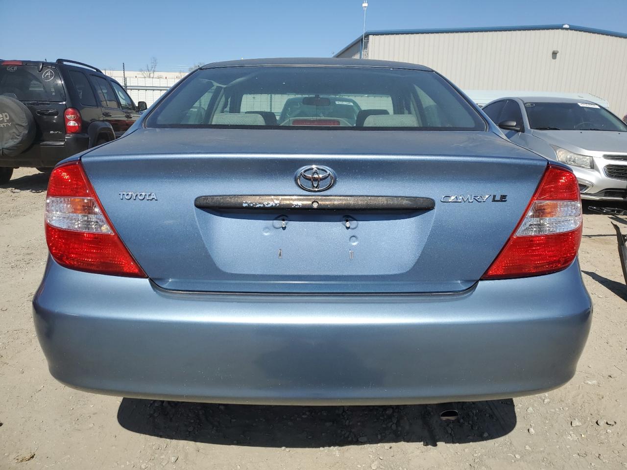 Photo 5 VIN: 4T1BE32K94U873881 - TOYOTA CAMRY 