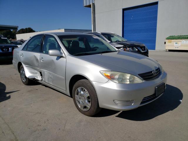 Photo 3 VIN: 4T1BE32K94U923484 - TOYOTA CAMRY 