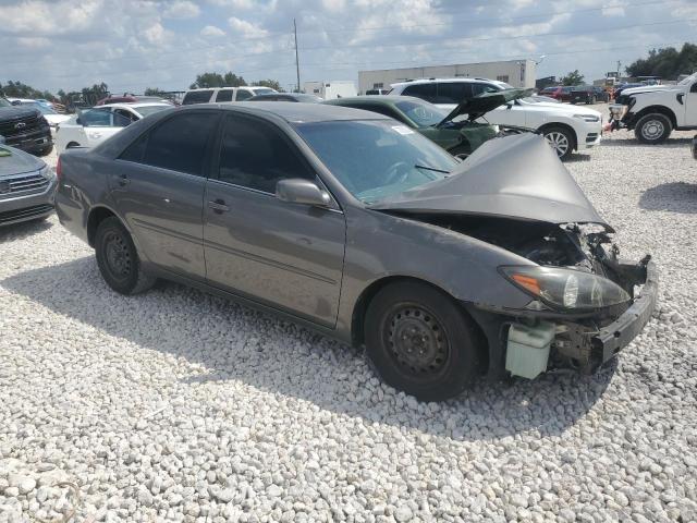 Photo 3 VIN: 4T1BE32K94U935554 - TOYOTA CAMRY LE 