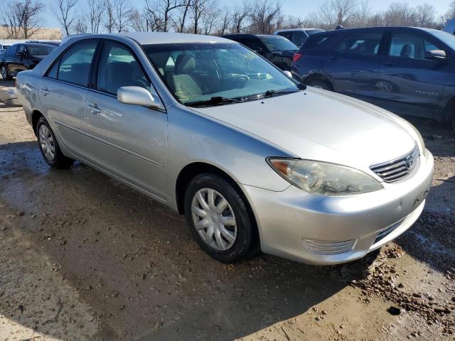 Photo 3 VIN: 4T1BE32K95U038686 - TOYOTA CAMRY 