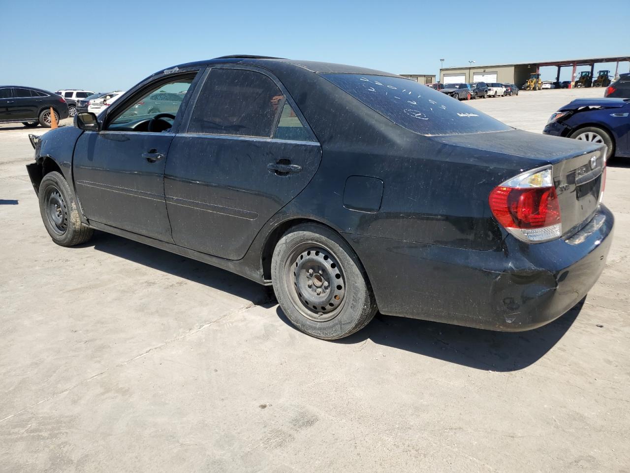 Photo 1 VIN: 4T1BE32K95U064186 - TOYOTA CAMRY 