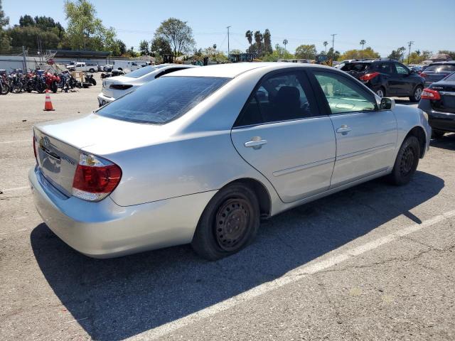 Photo 2 VIN: 4T1BE32K95U531803 - TOYOTA CAMRY 