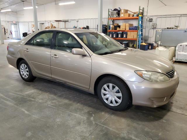 Photo 3 VIN: 4T1BE32K95U547824 - TOYOTA CAMRY LE 