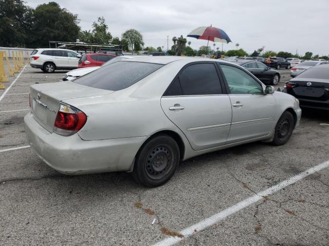 Photo 2 VIN: 4T1BE32K95U613739 - TOYOTA CAMRY 