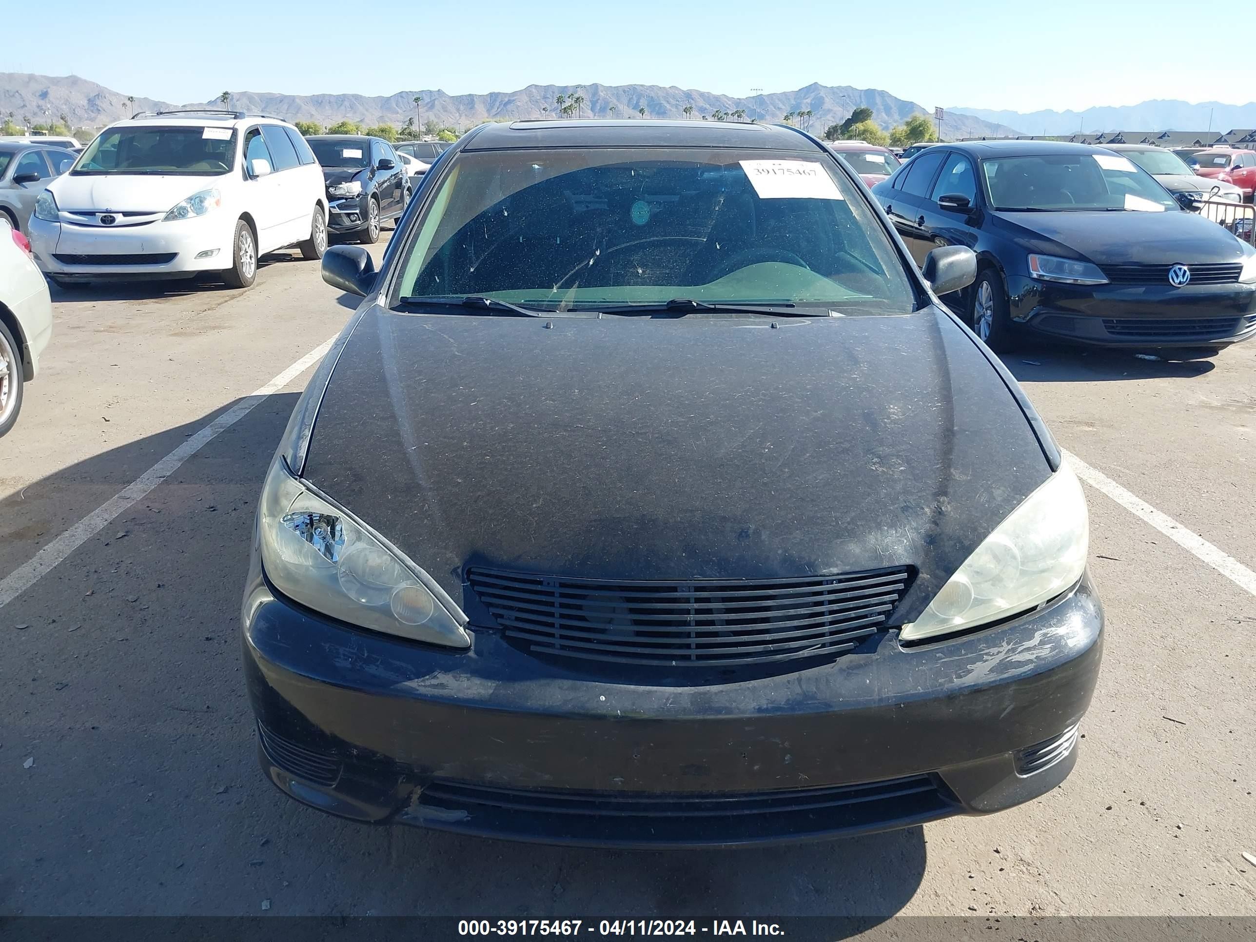 Photo 11 VIN: 4T1BE32K95U622151 - TOYOTA CAMRY 